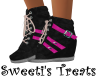 black & pink boot runner