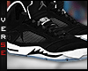 V' Jordan Oreo 5..
