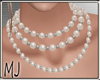Virtue pearl necklace