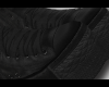 死. Black Sneaker