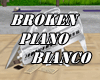 Broken Piano Bianco