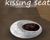 kissing seat