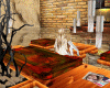 Mesa de madera con tela