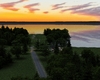CASA DE CAMPO CON LAGO