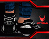 black sneakers 02