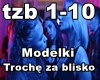 Modelki-Troche za blisko