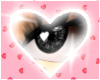 Heart eyes e (black)