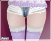 ♦ Fluffy lilac shorts