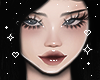!!! she's so cute ♡