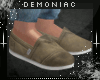 D| Tan Toms