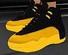 Black/yellow sneakers