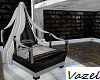-V- Castle Refl Bed