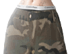 camo shorts (F)