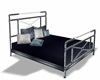 [00]LAR Poseless Bed SIL