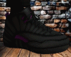 (♥) black sneakers