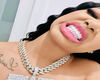𝓥. pearly whites