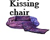 kissing couch1
