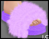 IC| Fuzzy Slippers L