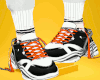 S. Sporty babe - Kicks