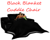 Black blanket cudle chai