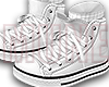ꪑ White Chucks