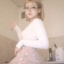 Guest_SaraUnU1
