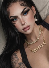 Guest_Mirella459063