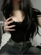 Guest_urfavselena
