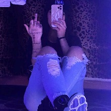 Guest_Queen887170