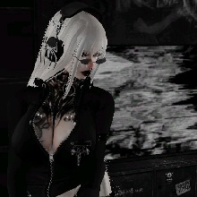 Guest_Romydarkred
