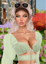 Guest_NicoleSom