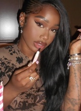 PoshedByHer