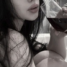 Guest_LuluEloisa09