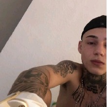 Guest_Aikoo4
