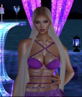 Guest_Ariamoreno1