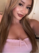 Guest_adelinaxoxoluv