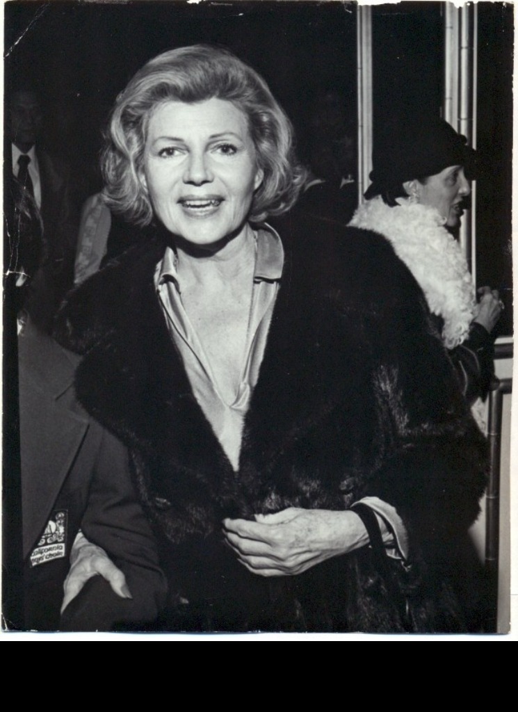 Guest_RitaHayworth