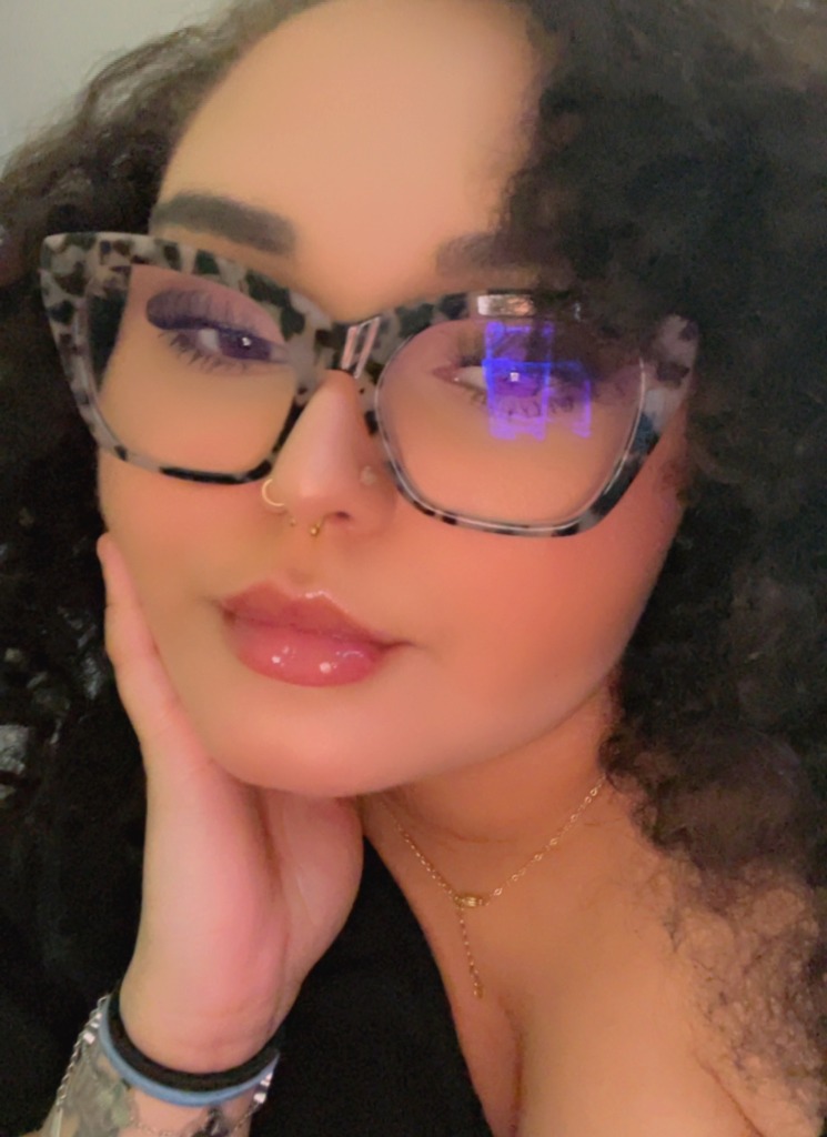 Guest_herecomesjonni