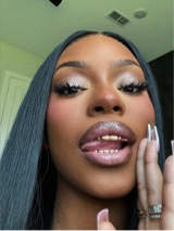 puttingyadine