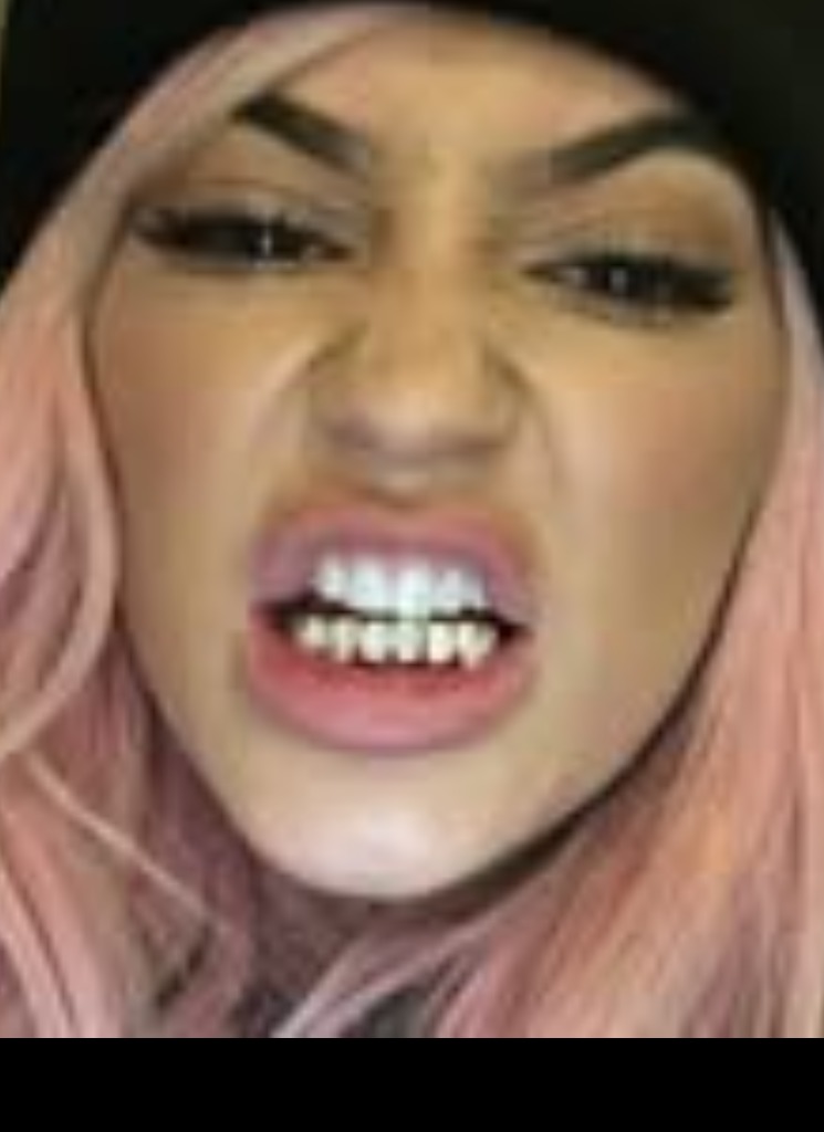 Guest_KylieSkin12