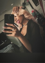 Guest_ziyanamor