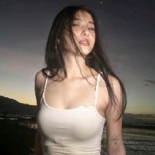 Guest_chloesluxsz