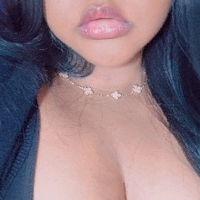 Guest_Mina1705