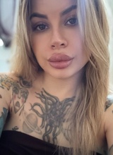 Guest_Hartz4Queen