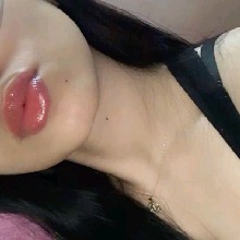 Guest_Roxii15