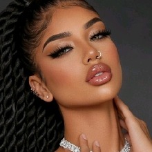 Guest_Luana43351