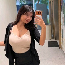 Guest_mellyyy2