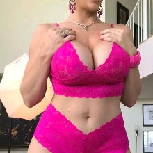 Guest_SaraJay