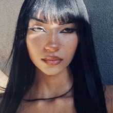 Guest_Hyana16