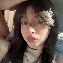 Guest_Valeee489809